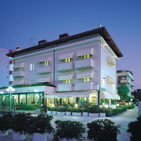 Hotel Angela Fano Exteriér fotografie