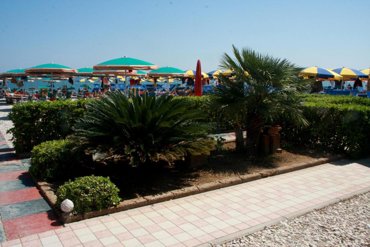 Hotel Angela Fano Exteriér fotografie