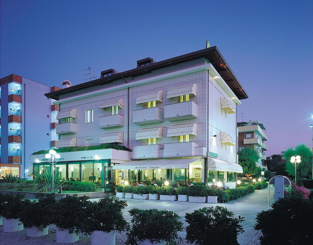 Hotel Angela Fano Exteriér fotografie
