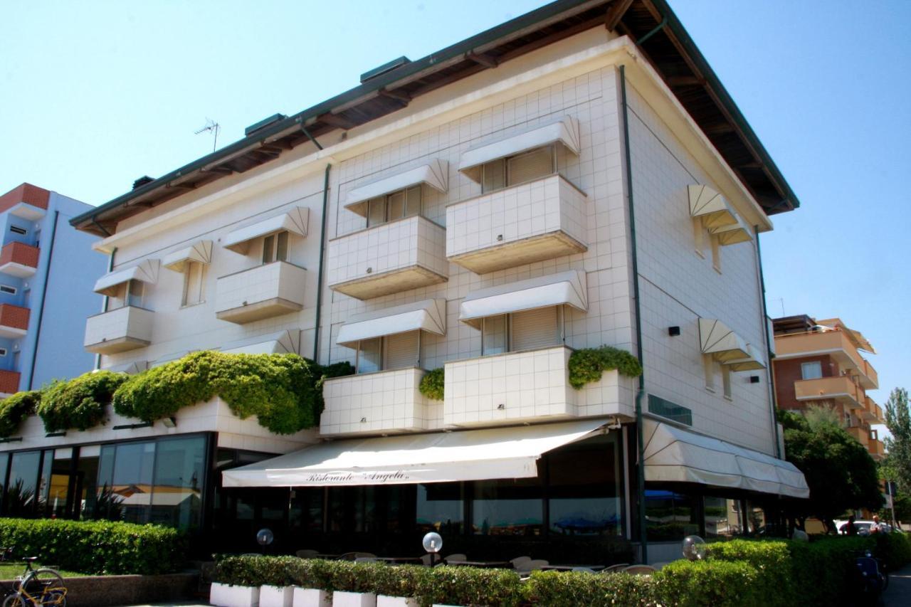 Hotel Angela Fano Exteriér fotografie